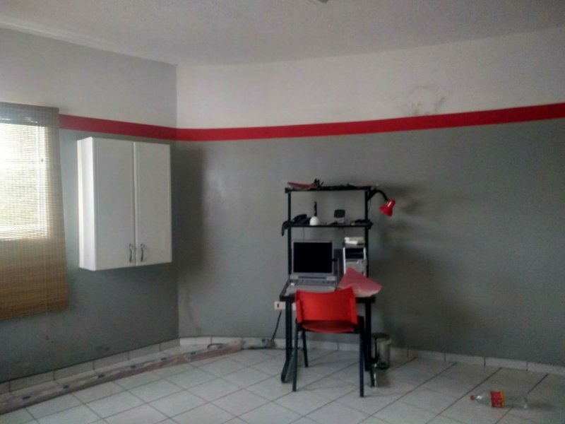 imóvel com 364m² - Laranjeiras - Caieiras
