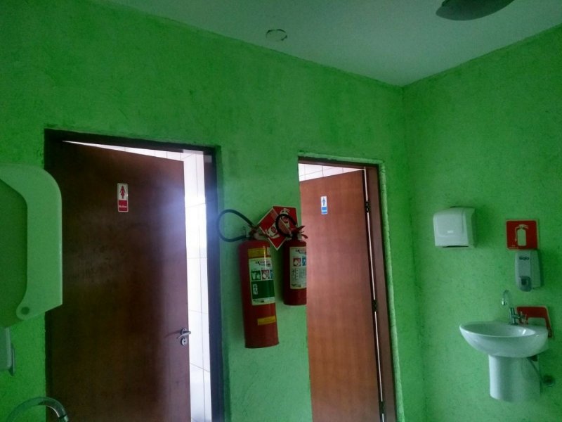 imóvel com 364m² - Laranjeiras - Caieiras