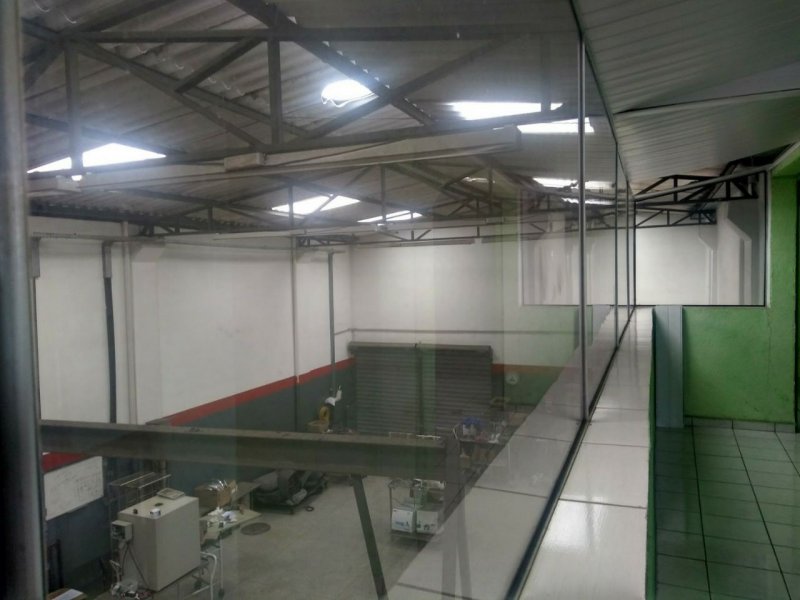 imóvel com 364m² - Laranjeiras - Caieiras