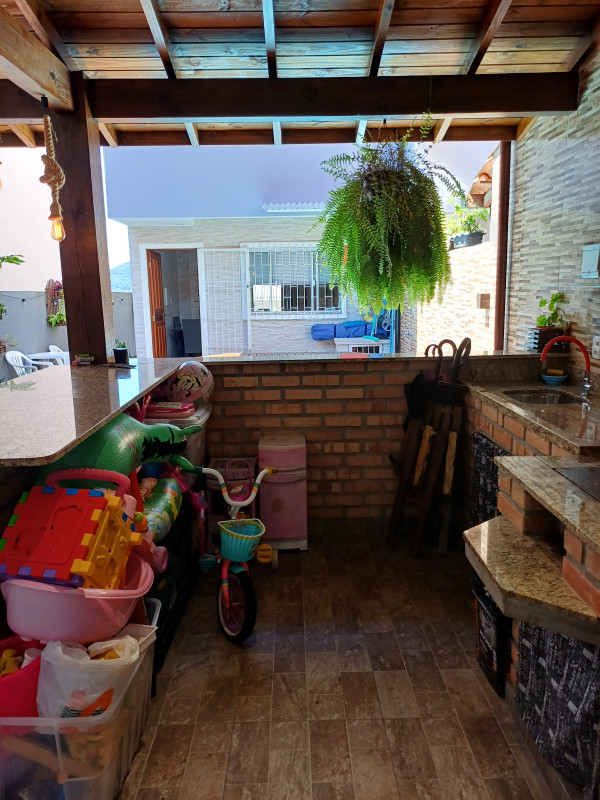 Casa à venda Forquilhas com 65m² e 2 quartos por R$ 590.000 - 886039659-1000152413.jpg