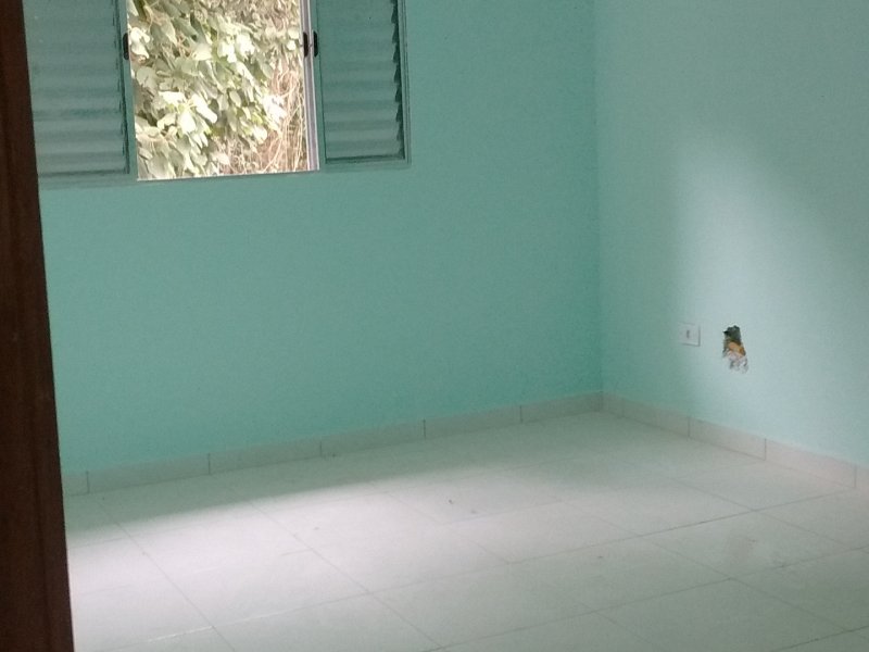 Casa de condomínio à venda Jardim dos Bandeirantes com 64m² e 2 quartos por R$ 180.000 - 2049965960-cs273-dormitorio-da-frente.jpg