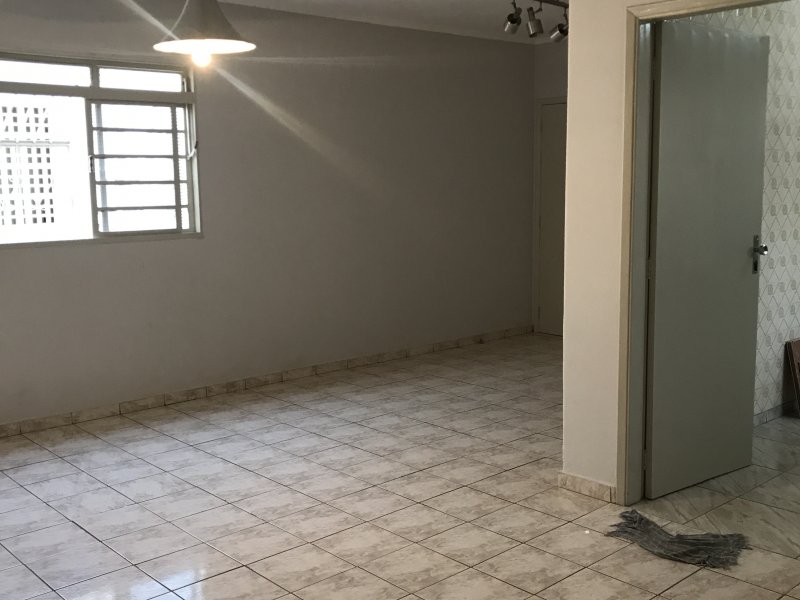 Apartamento à venda Subsetor Leste - 2 (L-2) com 116m² e 3 quartos por R$ 280.000 - 886551460-img-2766.JPG