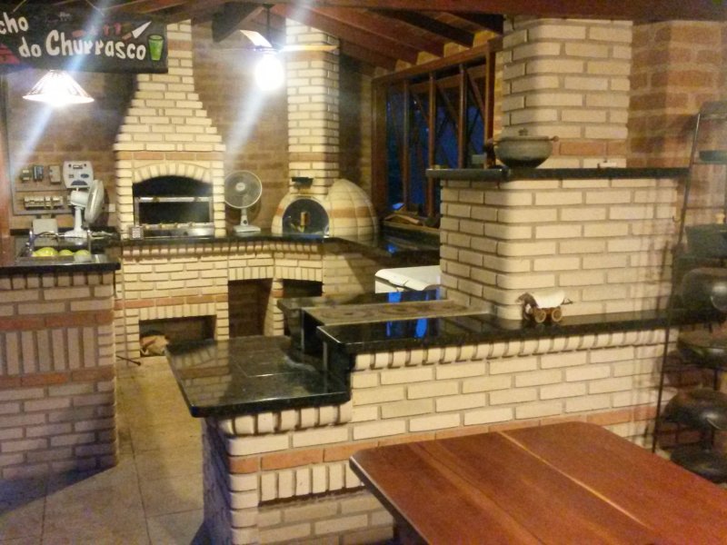 imóvel com 756m² - Chácara Palmeirinha - Chácara Palmeirinha
