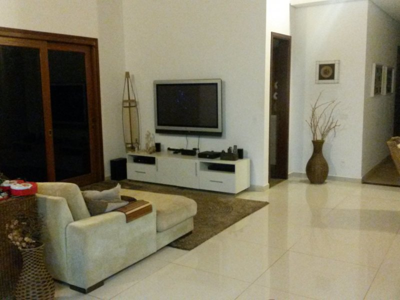 imóvel com 756m² - Chácara Palmeirinha - Chácara Palmeirinha