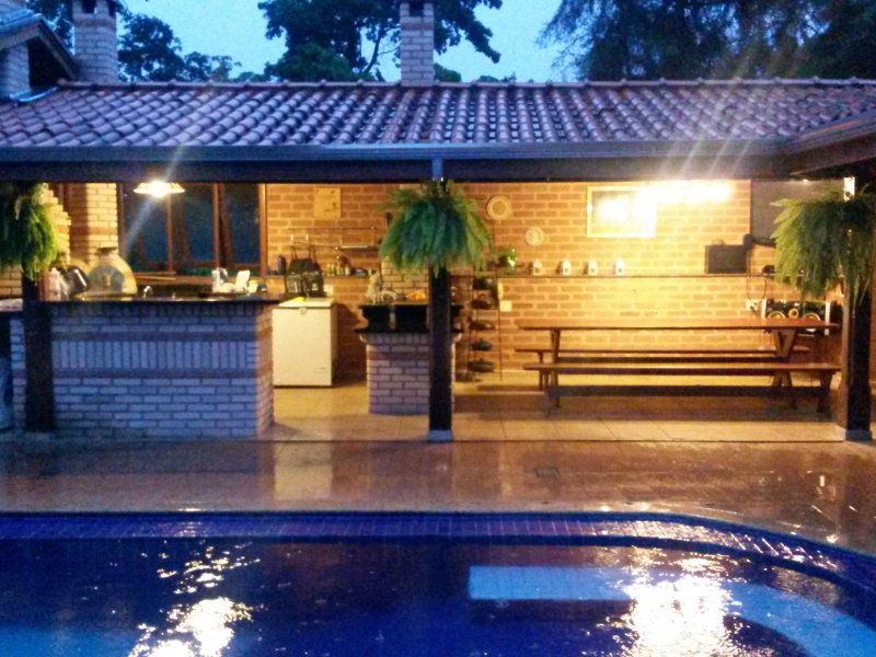 imóvel com 756m² - Chácara Palmeirinha - Chácara Palmeirinha