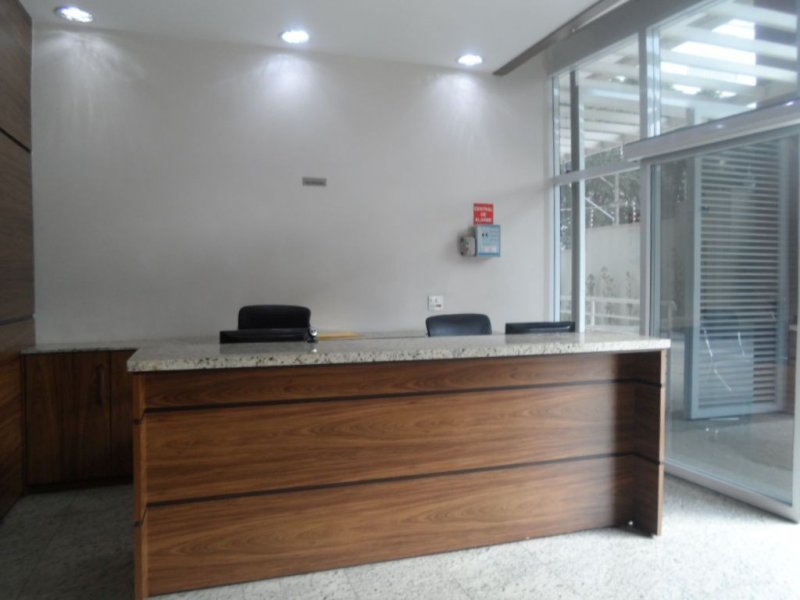 Comercial à venda Vila Mazzei com 610m² e 0 quartos por R$ 450.000 - 610975000-2294faf1d8361b81e11e013942305206.JPG