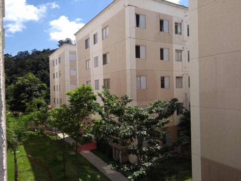 Apartamento à venda com 50m² e 3 quartos por R$ 240.000 - 966825037-visao-dos-blocos.jpg