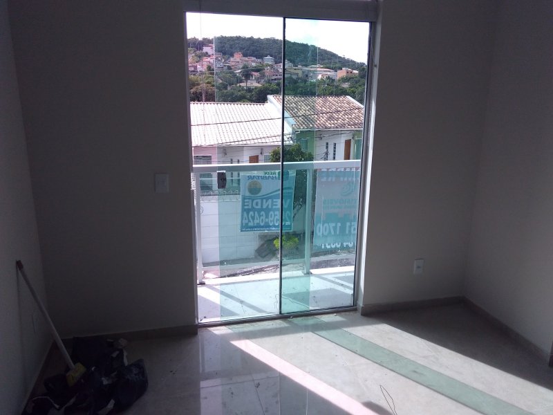 imóvel com 136m² - Lúcio de Abreu - Contagem