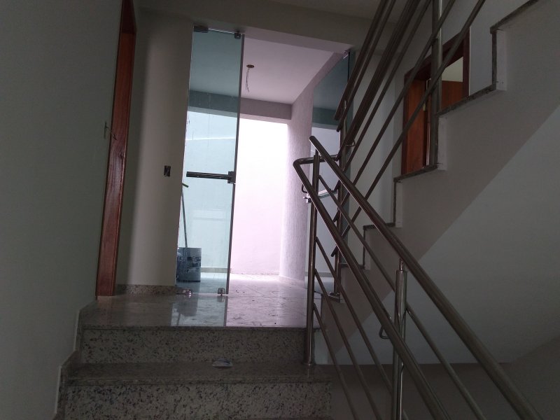 imóvel com 136m² - Lúcio de Abreu - Contagem