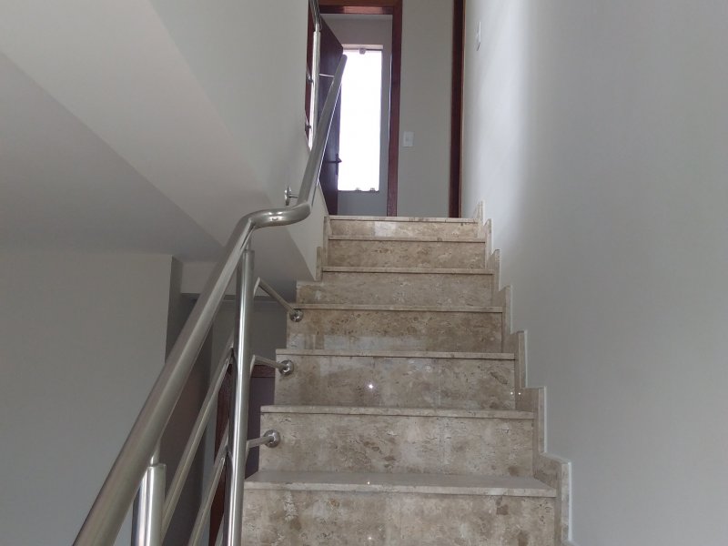 imóvel com 136m² - Lúcio de Abreu - Contagem
