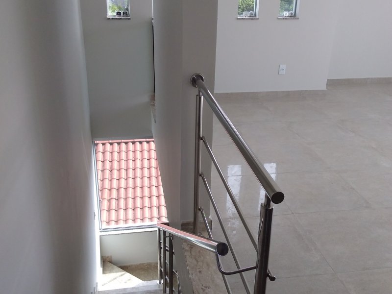 imóvel com 136m² - Lúcio de Abreu - Contagem