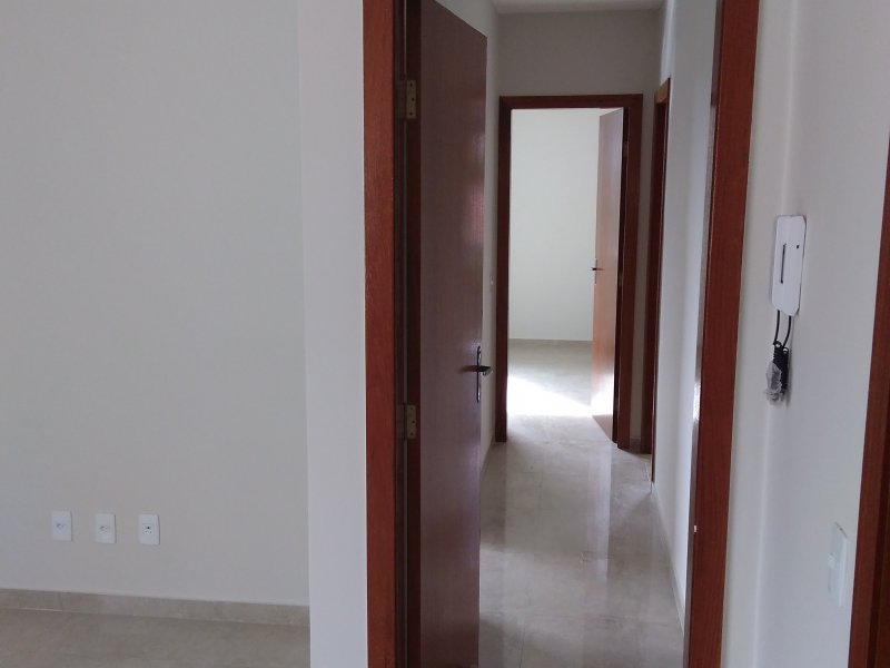imóvel com 136m² - Lúcio de Abreu - Contagem