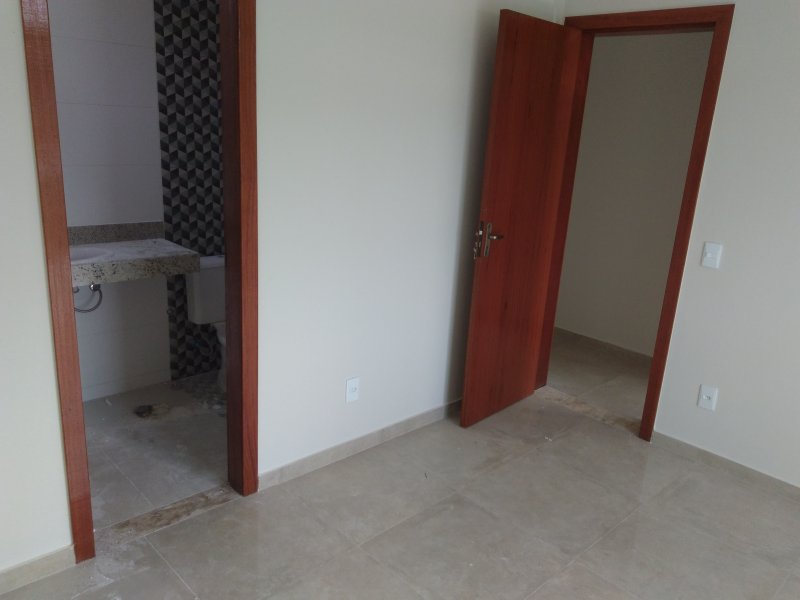 imóvel com 136m² - Lúcio de Abreu - Contagem