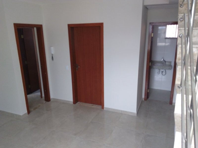 imóvel com 136m² - Lúcio de Abreu - Contagem