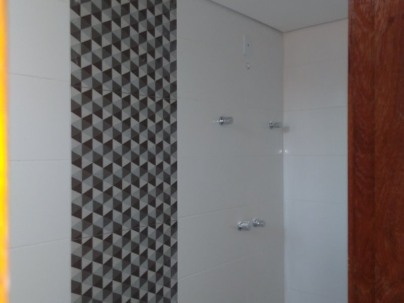 imóvel com 136m² - Lúcio de Abreu - Contagem