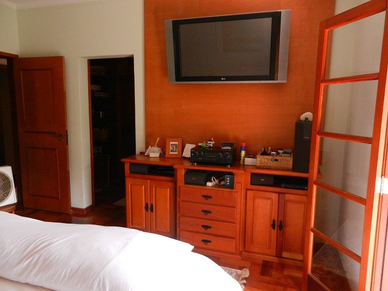 Casa à venda Paisagem Renoir com 603m² e 4 quartos por R$ 1.850.000 - 340471688-suite-1.JPG