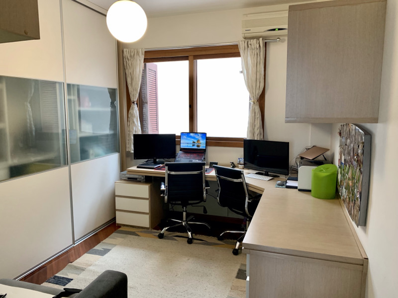 Apartamento à venda Passo da Areia com 75m² e 2 quartos por R$ 989.000 - fullsizerender1.JPEG