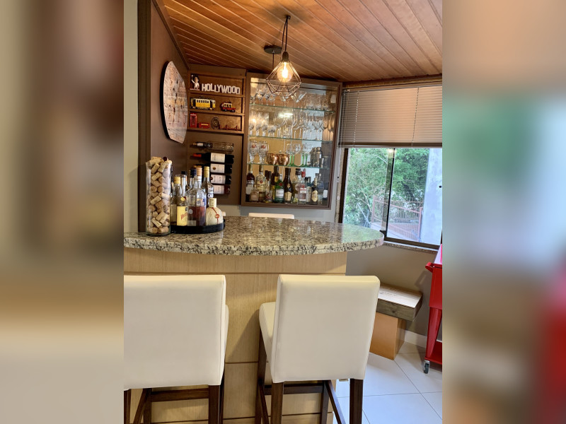 Apartamento à venda Passo da Areia com 75m² e 2 quartos por R$ 989.000 - img-5052.JPEG