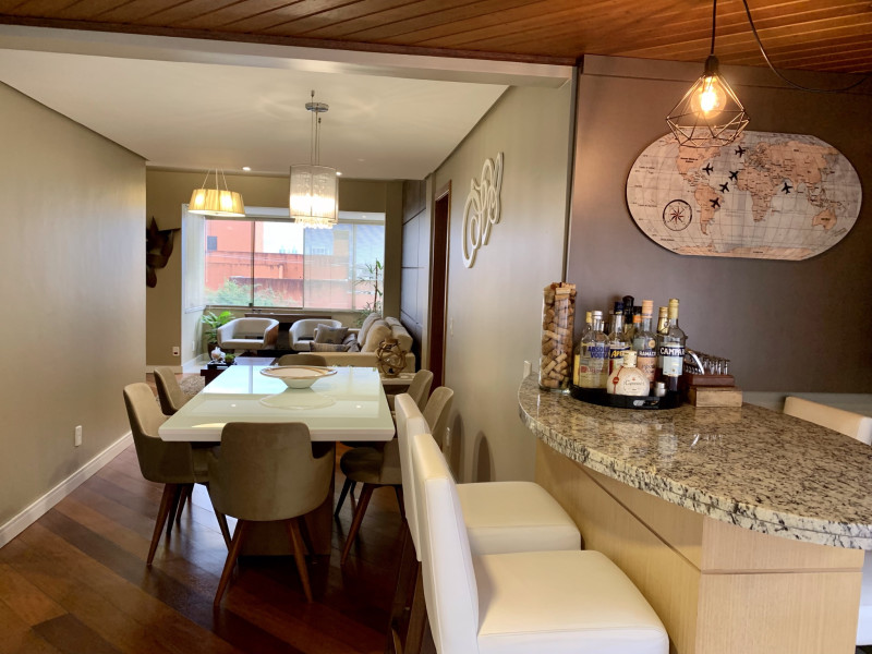 Apartamento à venda Passo da Areia com 75m² e 2 quartos por R$ 989.000 - img-5425.JPEG