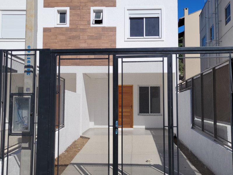 Casa à venda Cristal com 75m² e 2 quartos por R$ 349.000 - 132955832-20211119-154148.jpg