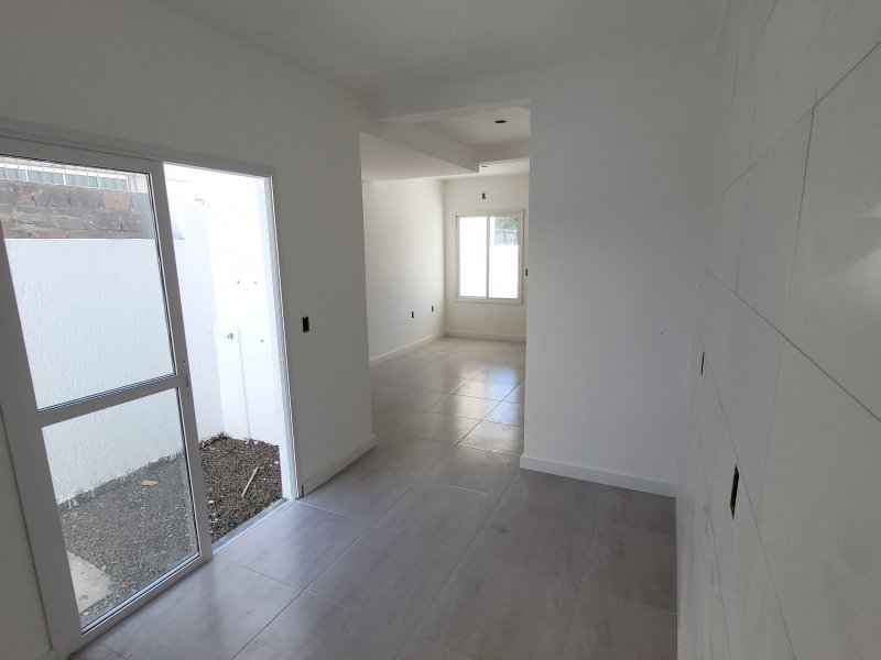 Casa à venda Cristal com 75m² e 2 quartos por R$ 349.000 - 1703183937-20211119-153647.jpg