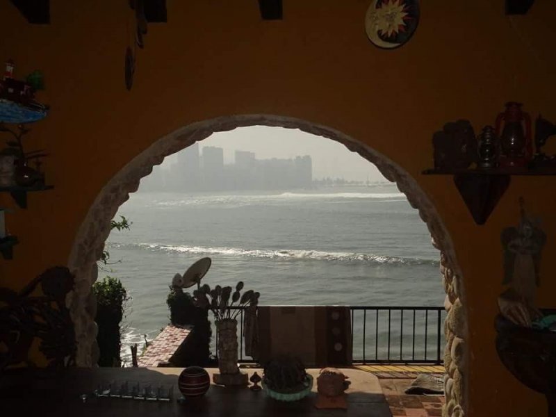 Casa à venda Japuí com 400m² e 3 quartos por R$ 870.000 - 836537391-received-10211072963690252.jpeg