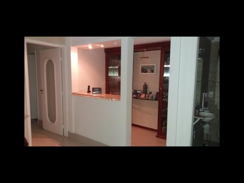 Apartamento à venda Vila Monte Alegre com 134m² e 4 quartos por R$ 1.070.000 - 1378690268-bar.jpg