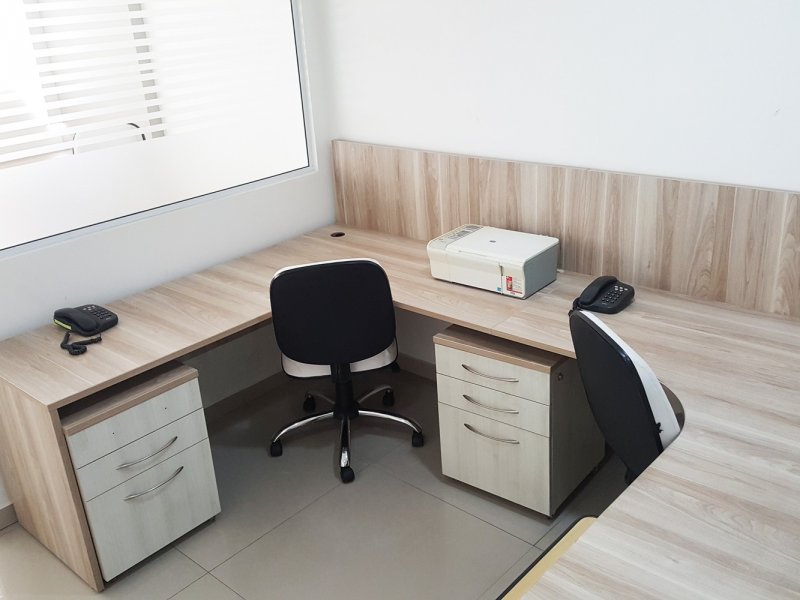 Comercial à venda República com 80m² e  quartos por R$ 260.000 - 661636221-sala-adm-1.jpg