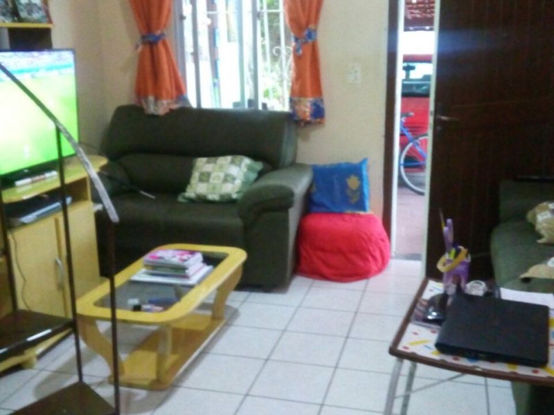 Casa de condomínio à venda Hípica com 160m² e 4 quartos por R$ 300.000 - 815691222-img-20161023-wa0019.jpg