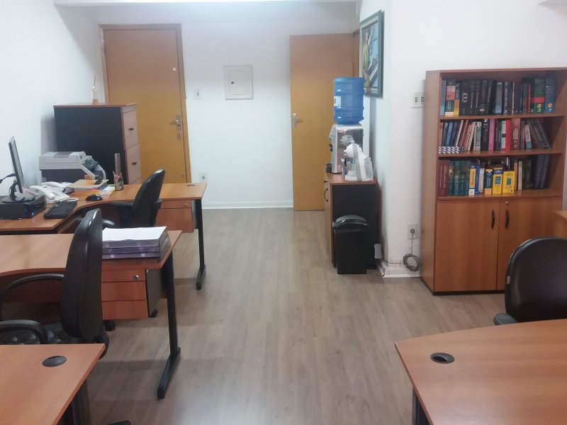 Comercial para alugar Centro com 50m² e  quartos por R$ 1.350 - 1208466071-20180802-142839.jpg