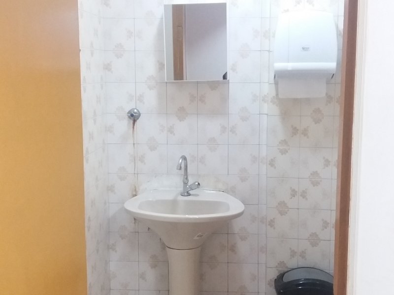 Comercial para alugar Centro com 50m² e  quartos por R$ 1.350 - 874533639-20180802-142617.jpg