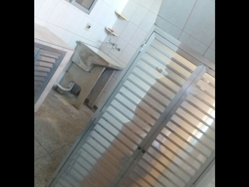 Comercial à venda Vila Hortência com 350m² e  quartos por R$ 400.000 - 683244573-img-20191112-wa0017.jpg