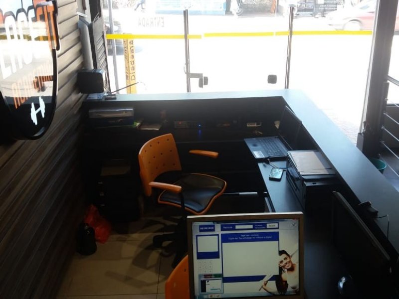 Comercial à venda Canhema com 480m² e  quartos por R$ 800.000 - 881165929-whatsapp-image-2018-08-08-at-12.jpeg