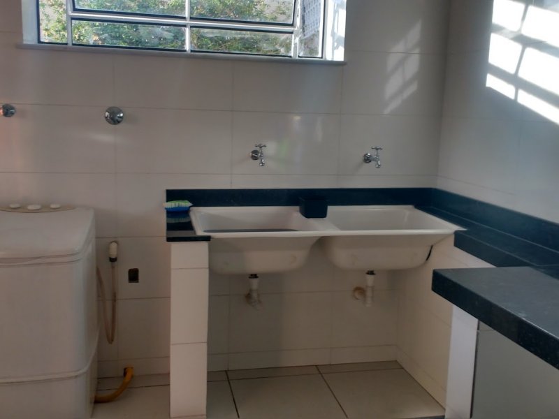 imóvel com 549m² - Sta Mônica - Belo Horizonte
