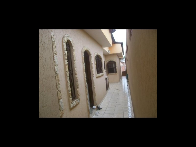 Casa à venda Pero Vaz com 205m² e 2 quartos por R$ 390.000 - 1967947207-11-corredor-externo1.jpg