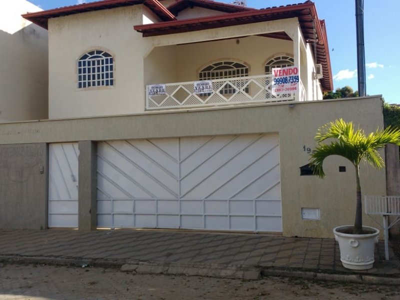 imóvel com 299m² - Jardim Alice - Governador Valadares