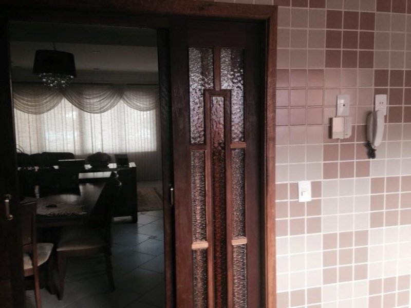 Casa à venda Chácara Sergipe com 260m² e 3 quartos por R$ 700.000 - 1934943098-img-1942.JPG