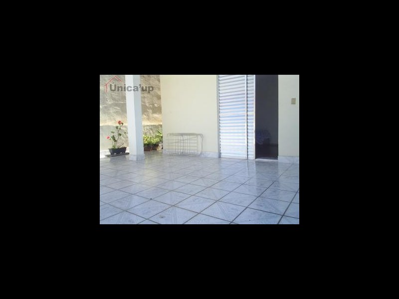 Casa à venda Jardim Record com 180m² e 4 quartos por R$ 630.000 - 1573824780-casa-s.jpg