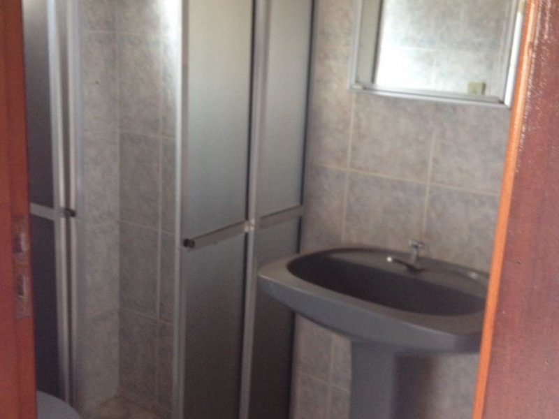 Casa à venda Stella Maris com 350m² e 3 quartos por R$ 300.000 - 361056514-banheiro-suite.JPG
