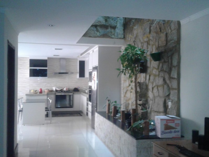 imóvel com 290m² - JArdim Quaresmeira II - Suzano