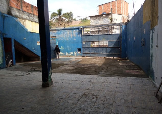imóvel com 430m²