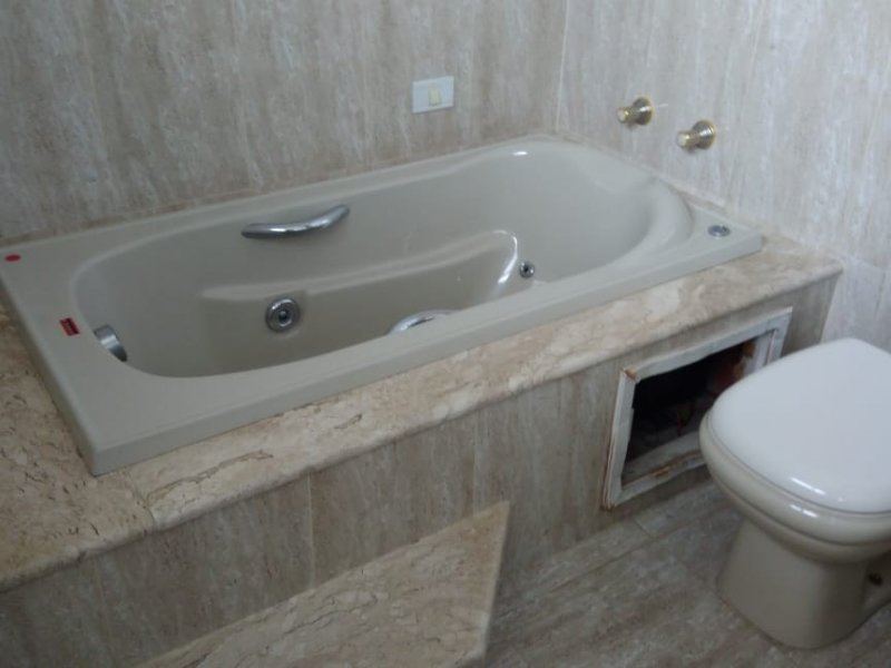 Casa à venda Vila Mangalot com 218m² e 4 quartos por R$ 900.000 - 1841919111-27.jpg