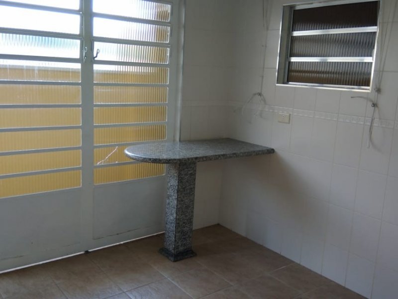 Casa à venda Vila Mangalot com 218m² e 4 quartos por R$ 900.000 - 1943812171-img-20180905-wa0101.jpg