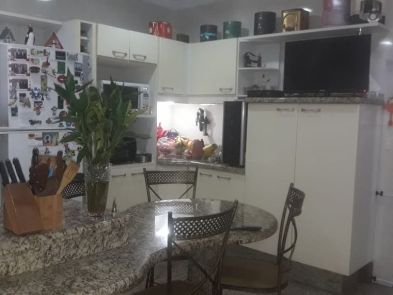 Casa à venda Vila Alpina com 360m² e 3 quartos por R$ 1.590.000 - 116965960-cozinha-4.jpg