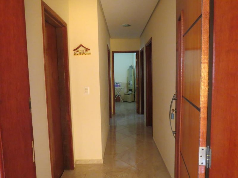 imóvel com 180m² - Jutuba - Capela do Alto