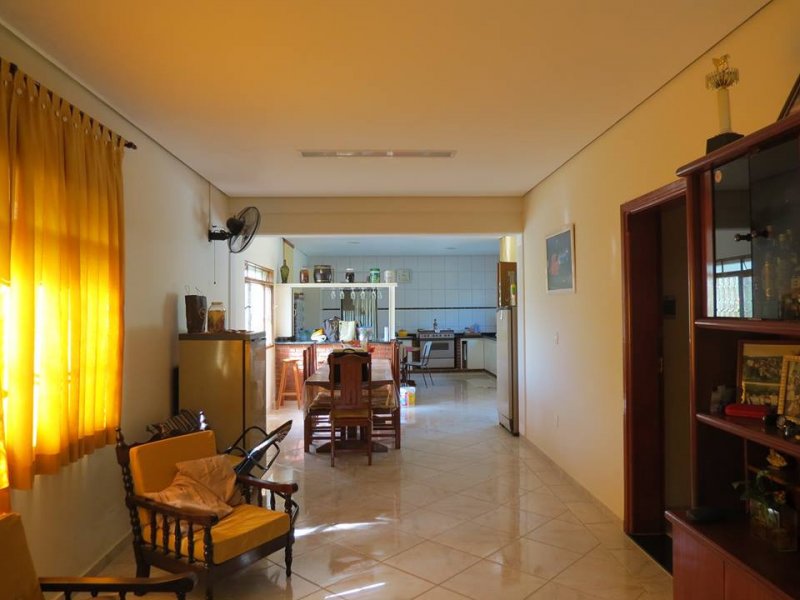 imóvel com 180m² - Jutuba - Capela do Alto