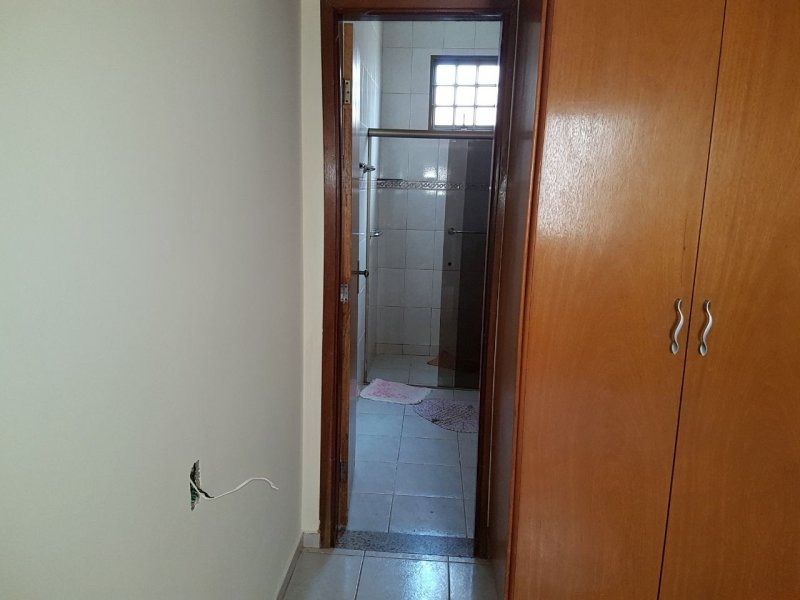 imóvel com 257m² - Brasil - Uberlândia