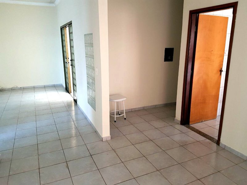 imóvel com 257m² - Brasil - Uberlândia