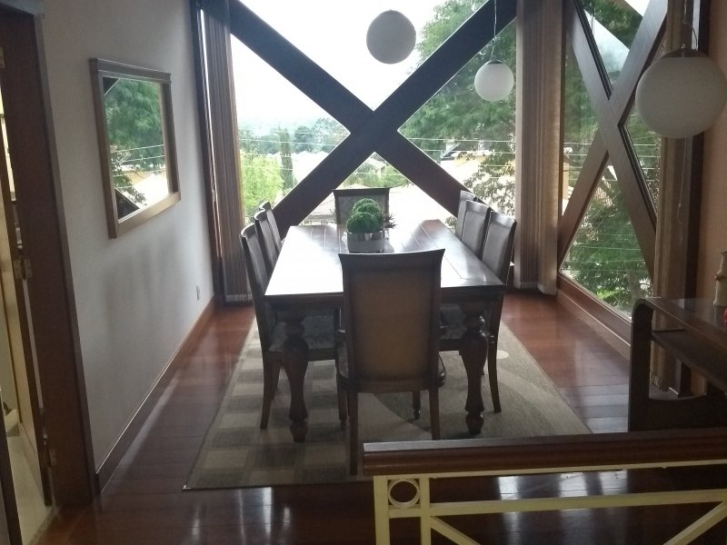 imóvel com 570m² - Braunes - Nova Friburgo
