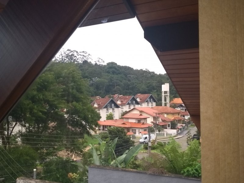 imóvel com 570m² - Braunes - Nova Friburgo